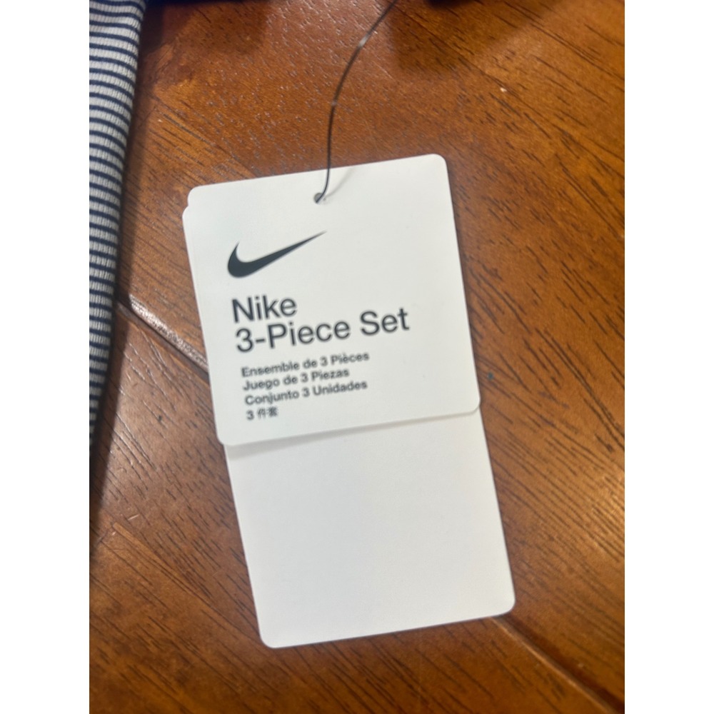 Nike 3-Piece Set Newborn Blue Striped Just Do It Bodysuit Pants Hat 56H467-U89 - Picture 2 of 8